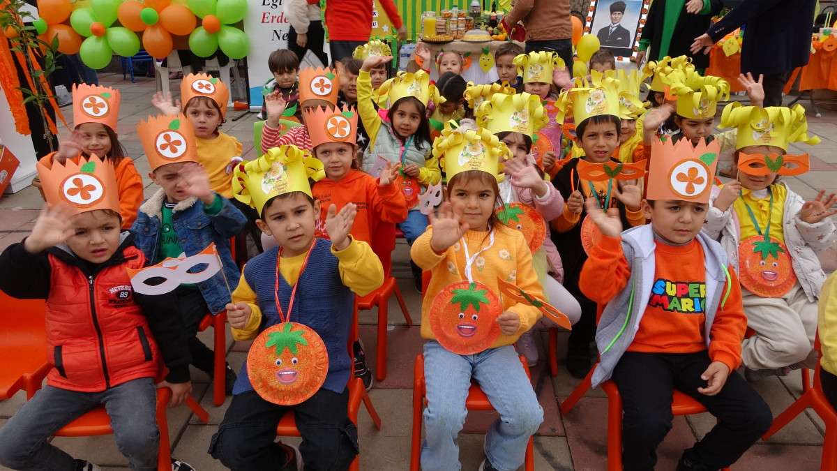 Vitamin C Şenliği'nde renkli görüntüler ortaya çıktı